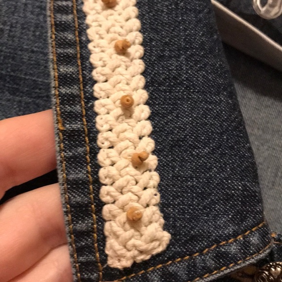 Vintage barn jean jacket macrame bead trim silver heart buttons 3/4 sleeve EUC - Picture 8 of 11